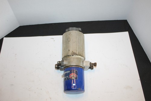 Power steering tank - , with